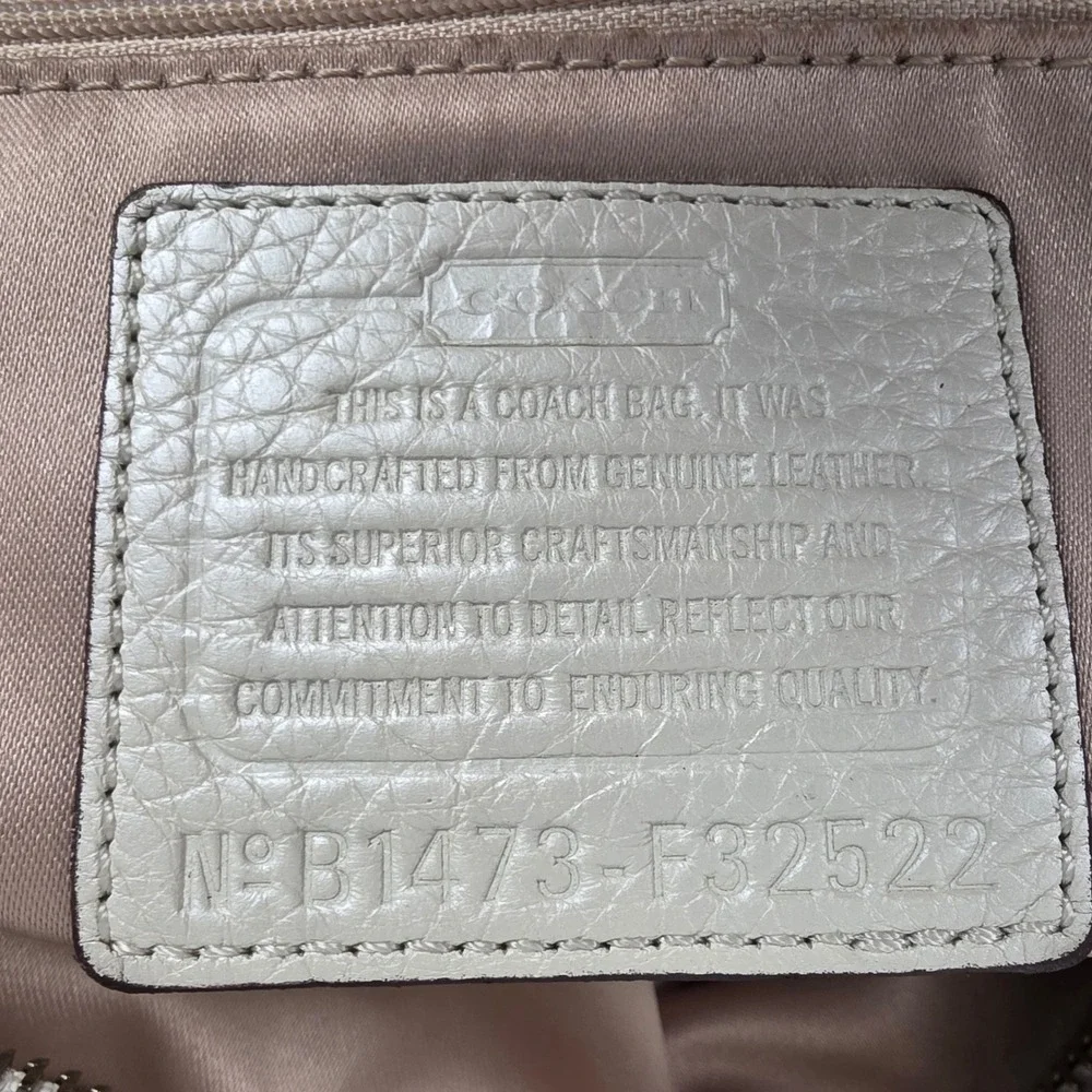 Coach F32522 White Pebbled Leather Convertible Hobo Shoulder Crossbody Bag EUC